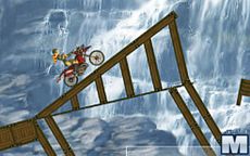 Juego Valkyrie FMX - Motos de saltos y accidentes